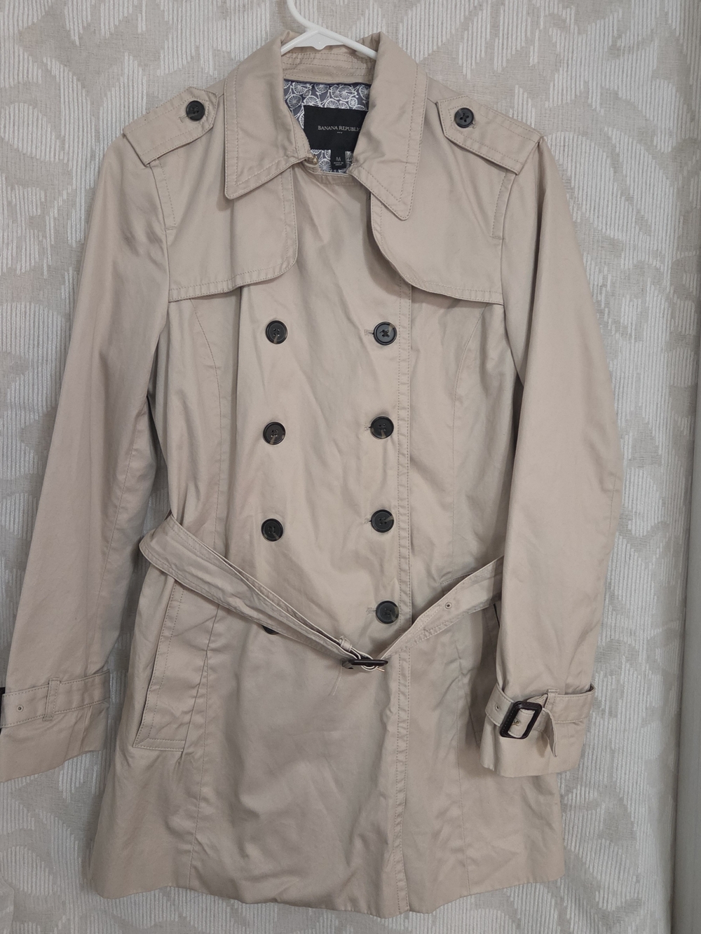 Banana Republic Rain Trench Coat Medium Double Breasted Long Tie Belt